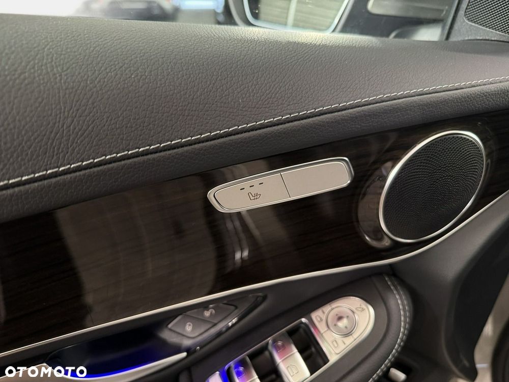 Mercedes-Benz GLC 220 d 4Matic 9G-TRONIC - 34
