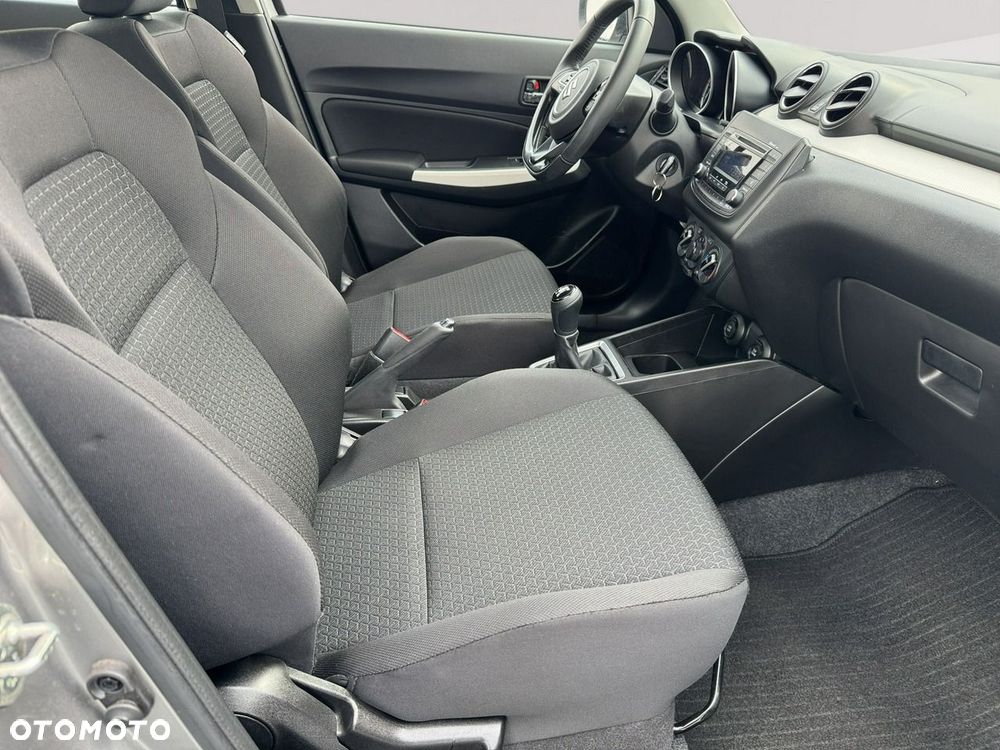 Suzuki Swift - 22