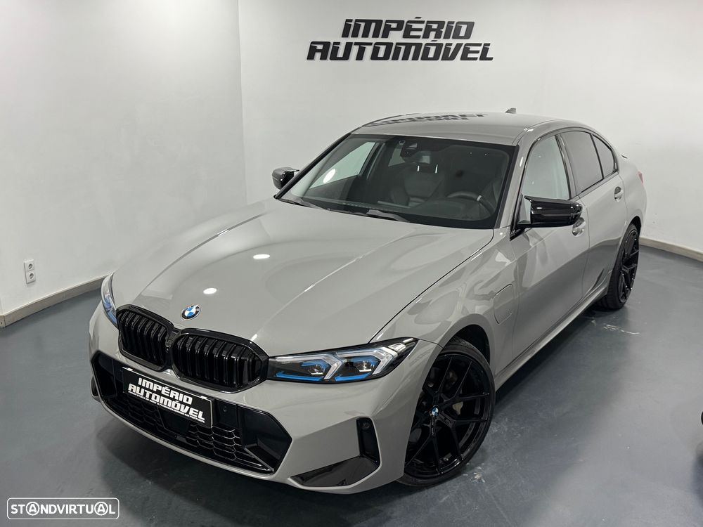 BMW 330 e Pack M Auto - 1