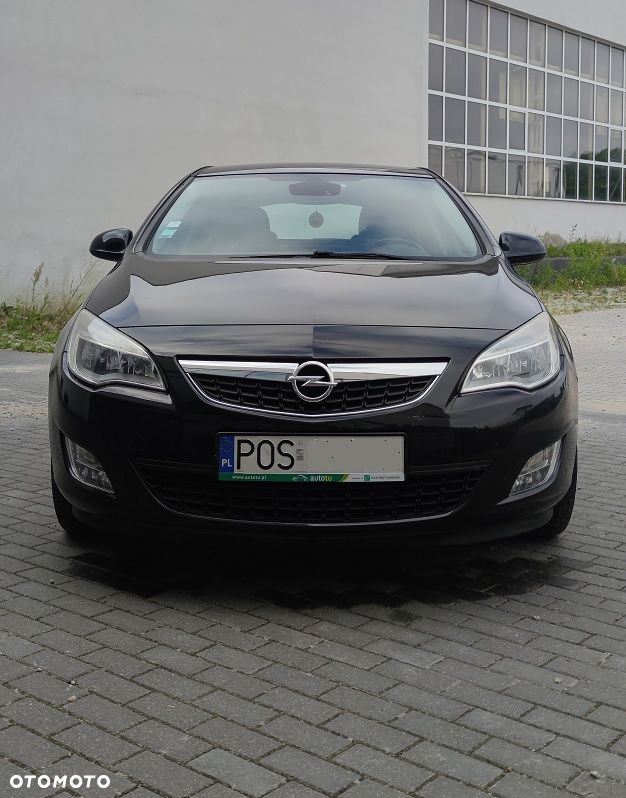 Opel Astra 1.7 CDTI DPF Cosmo - 16