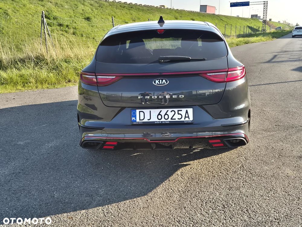 Kia ProCeed 1.6 T-GDI GT DCT - 5