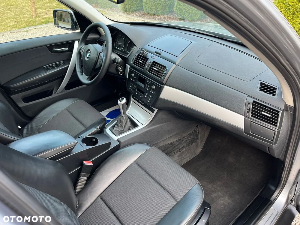 BMW X3 xDrive20i Edition Lifestyle - 28