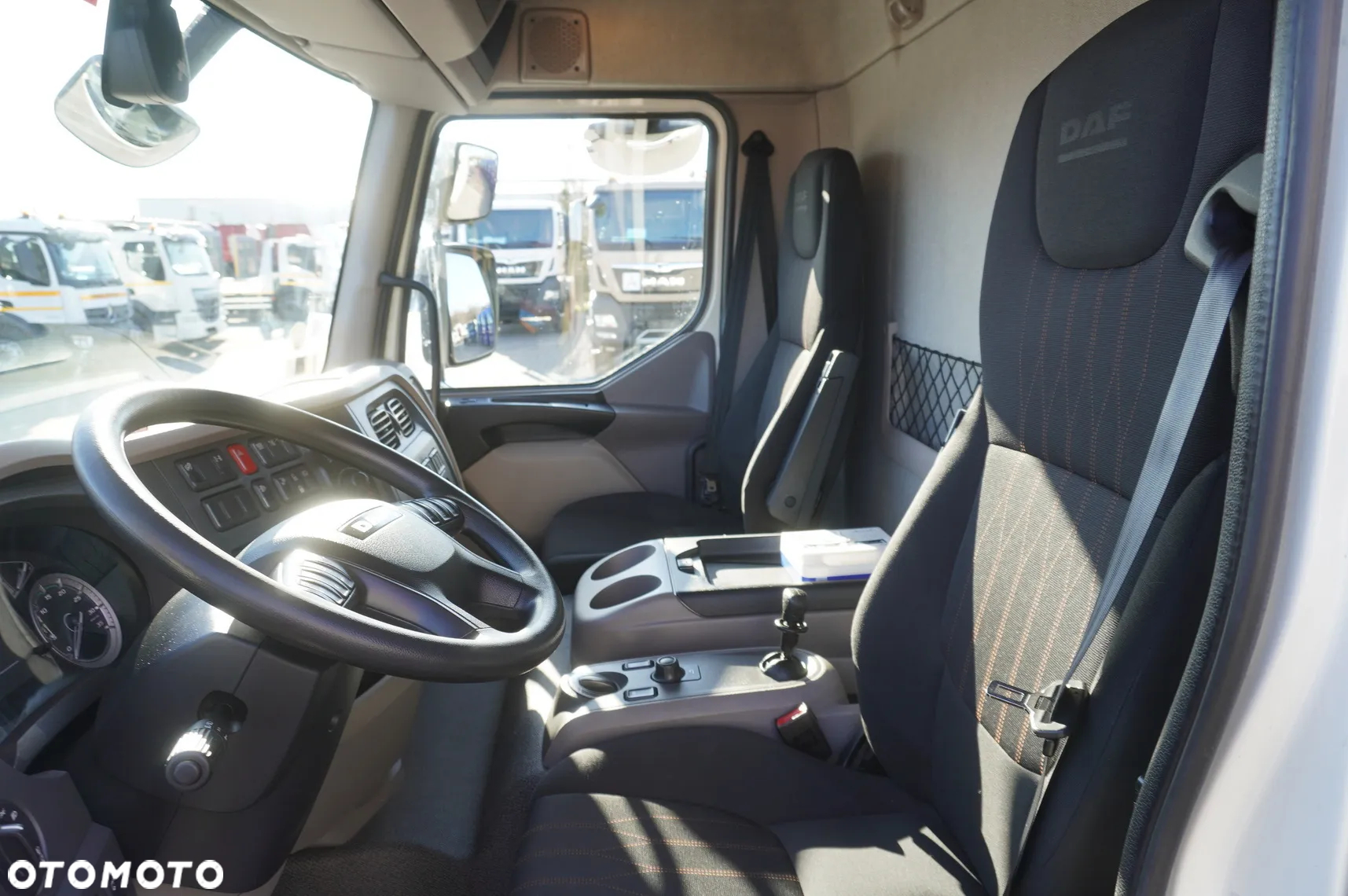 DAF LF 290 / Kontener 21 EPAL / 53 000 km! - 20