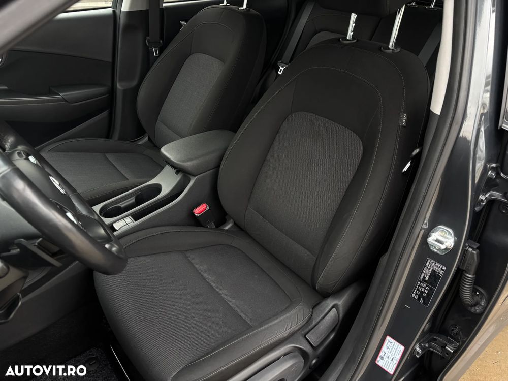 Hyundai KONA 1.6 GDI DCT Advantage - 34