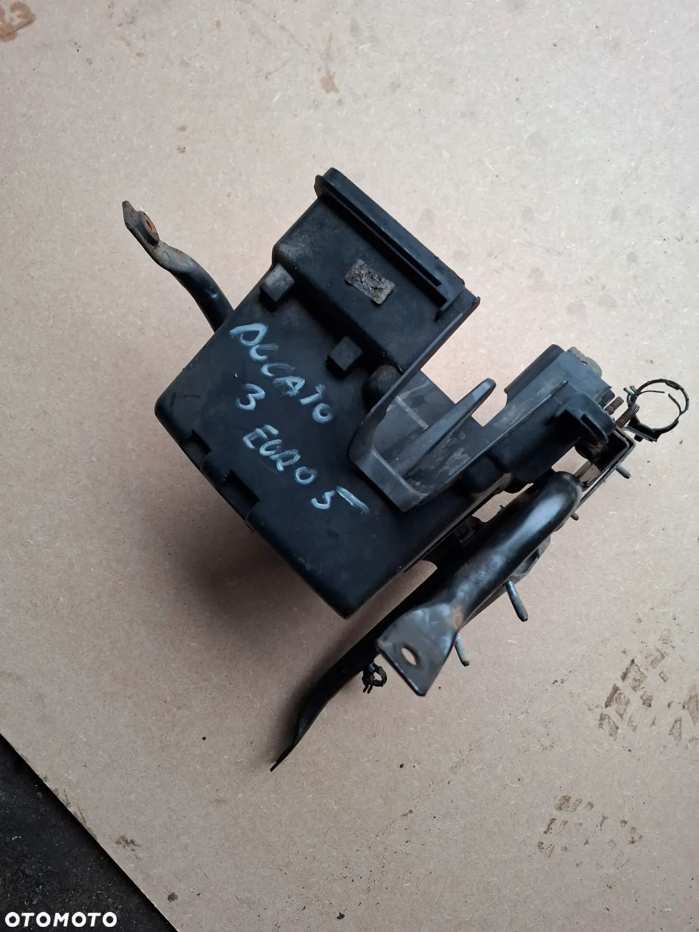 FIAT DUCATO III 10-14 OBUDOWA KOMPUTERA PLASTIKOWA EURO 5 - 1