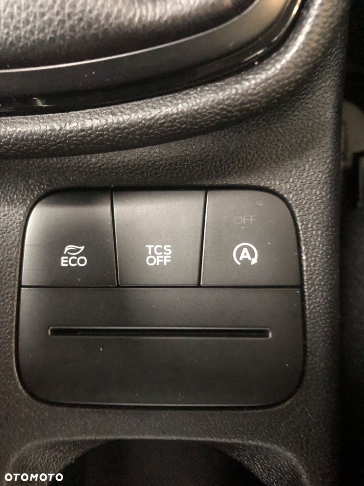 Ford Fiesta 1.1 S&S TREND - 10