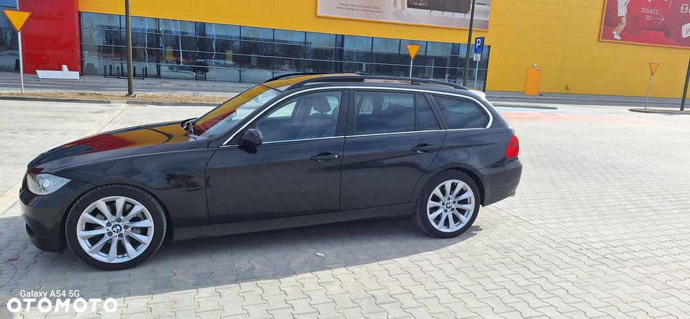 BMW Seria 3 330xd - 39
