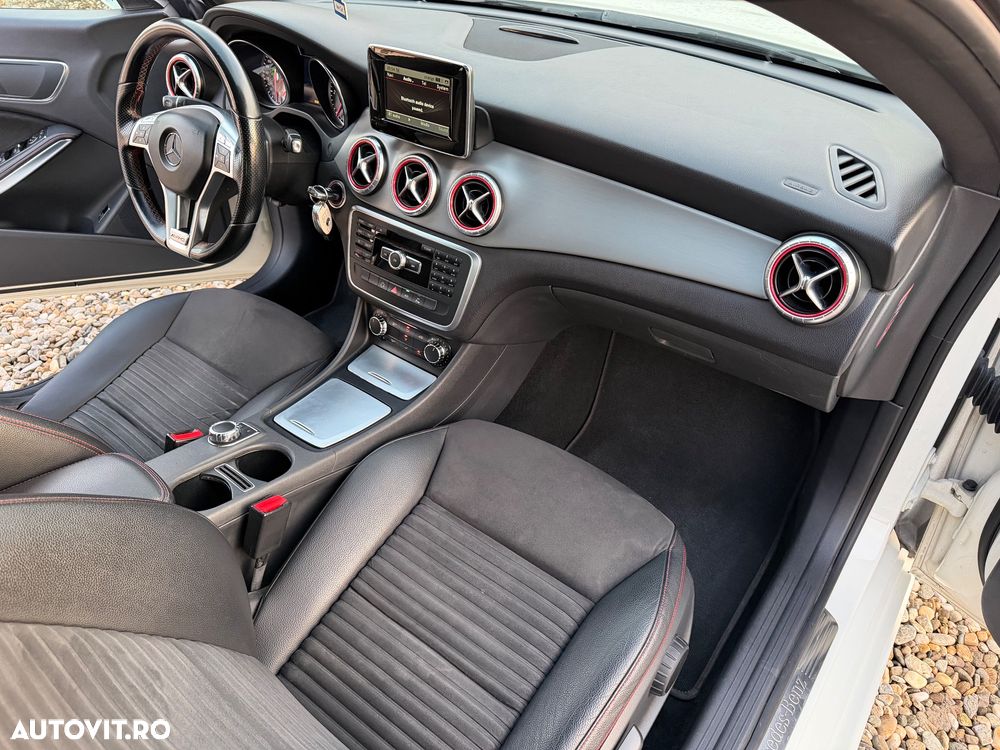 Mercedes-Benz CLA 220 CDI 7G-DCT AMG Line - 7