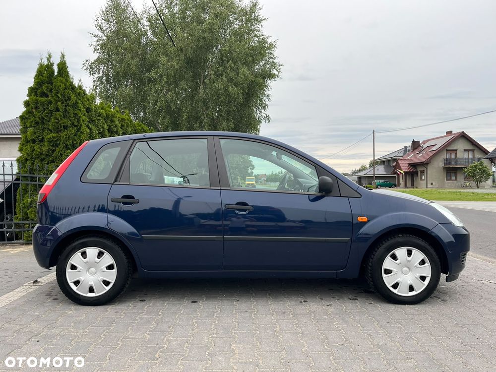 Ford Fiesta 1.4 Style - 13