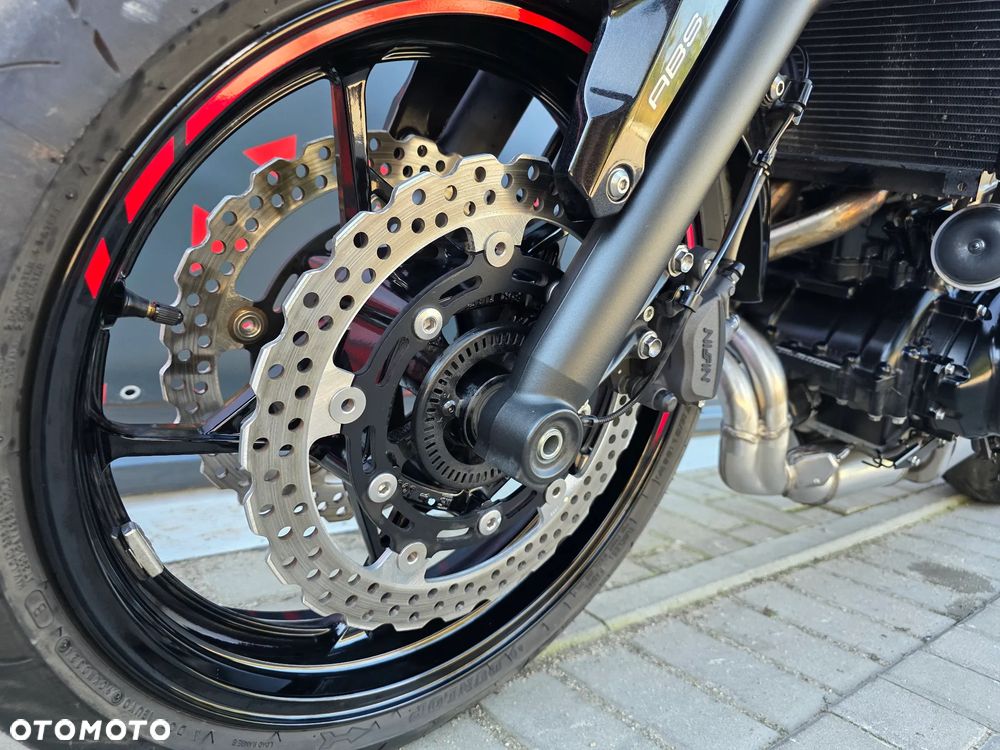 Kawasaki Z 650 - 13