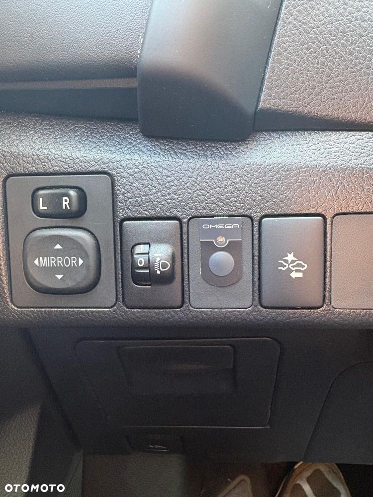 Toyota Auris - 22
