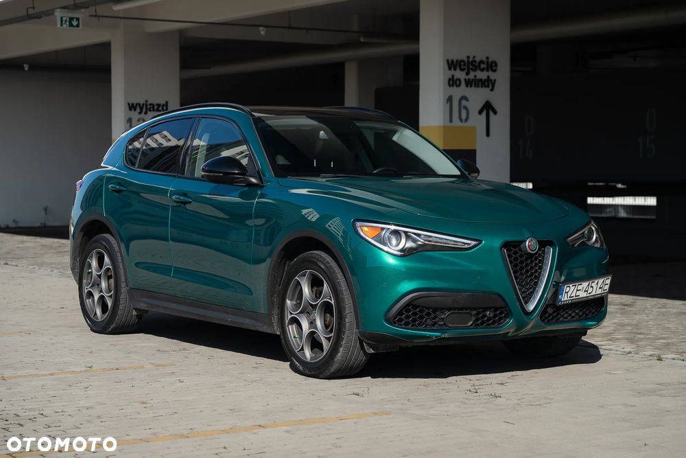 Alfa Romeo Stelvio 2.0 Turbo 16V AT8-Q4 Super - 2