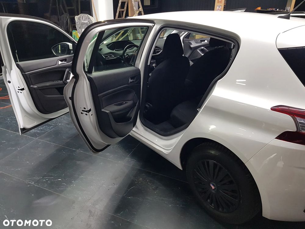 Peugeot 308 BlueHDi 100 Stop & Start Business-Line - 6