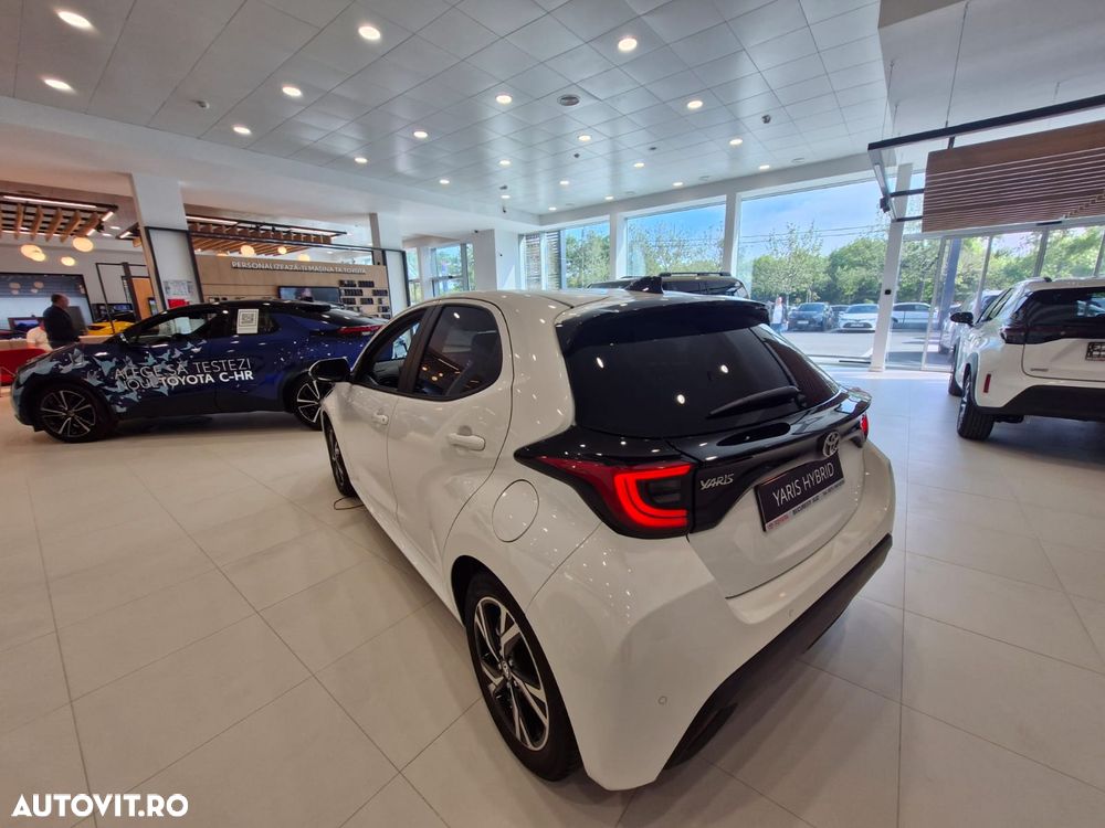 Toyota Yaris - 7