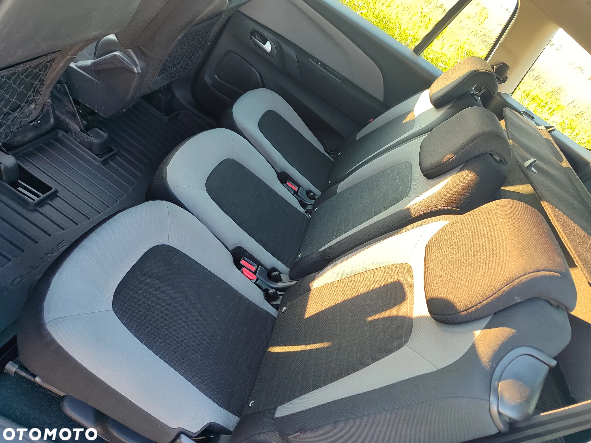 Citroën C4 Picasso e-HDi 115 Attraction - 7