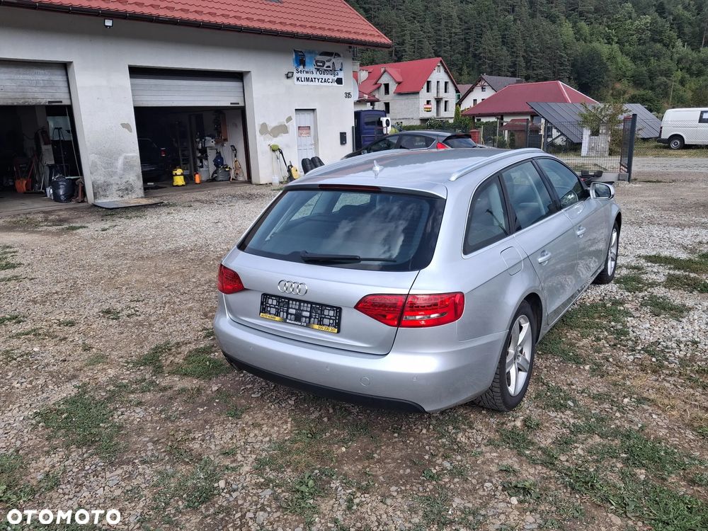 Audi A4 Avant 2.0 TDI DPF quattro Attraction - 6