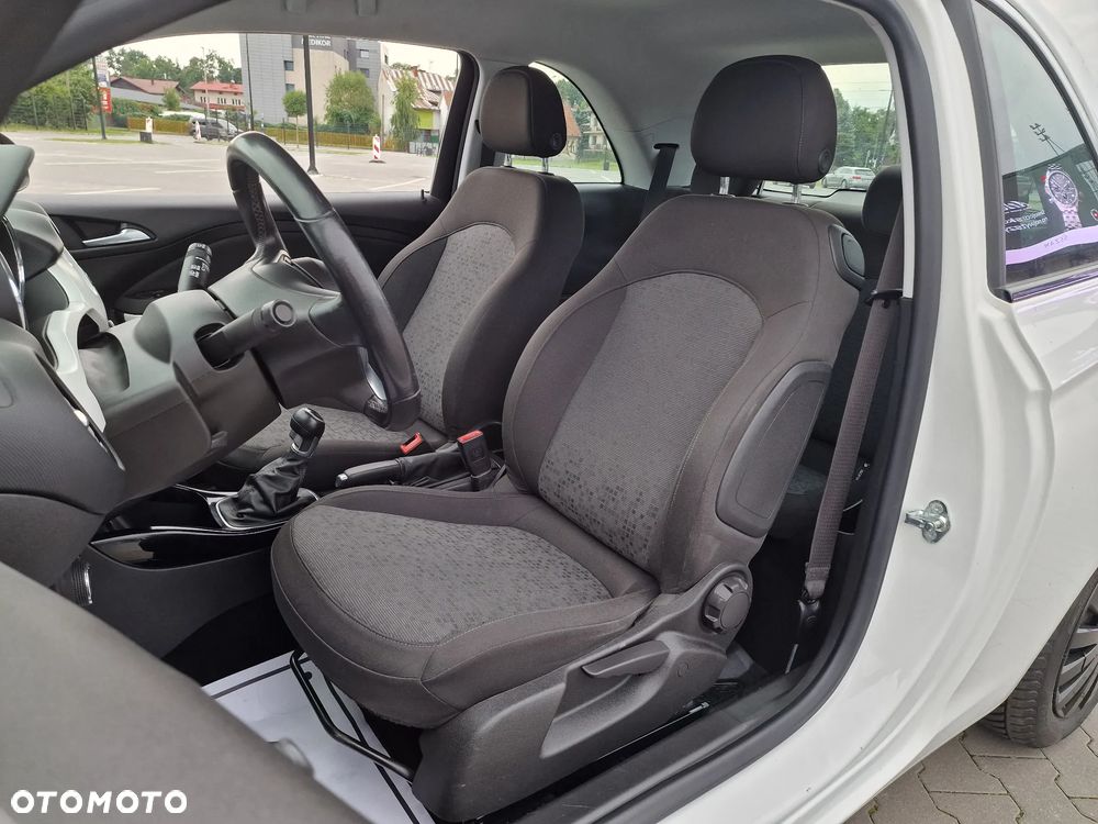 Opel Adam 1.2 Black Jack - 22