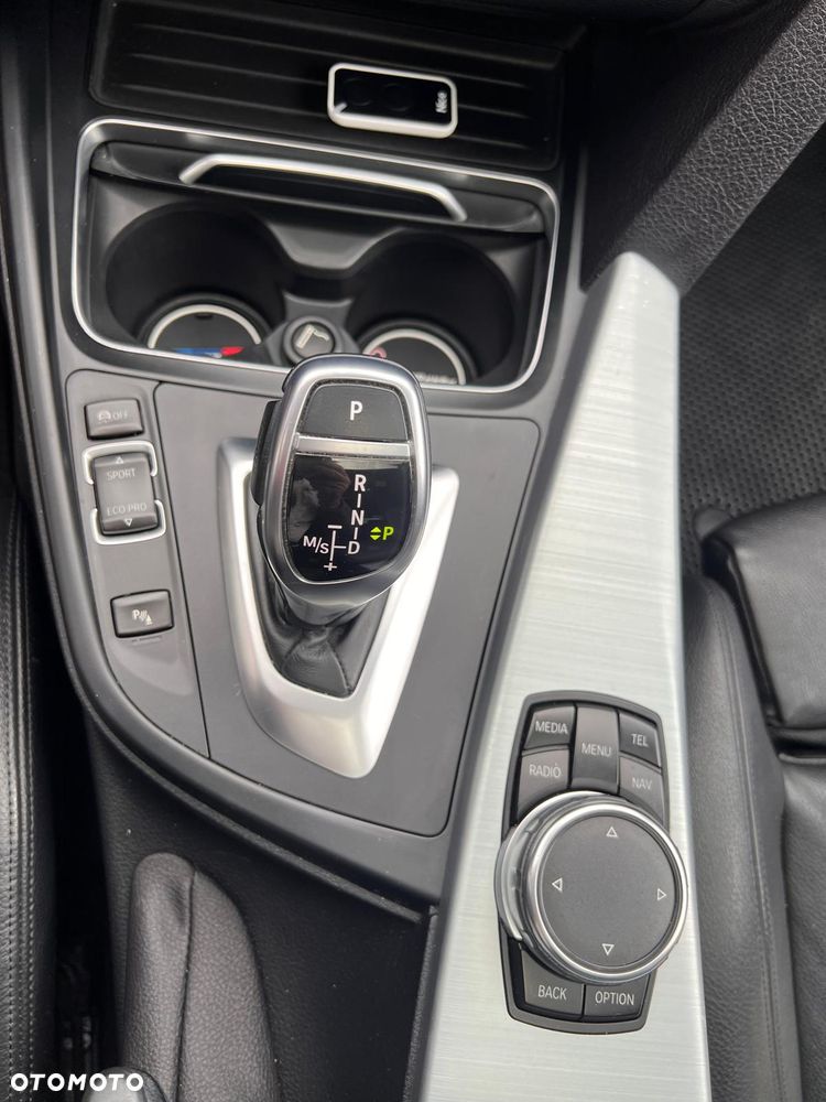 BMW Seria 4 420d - 19