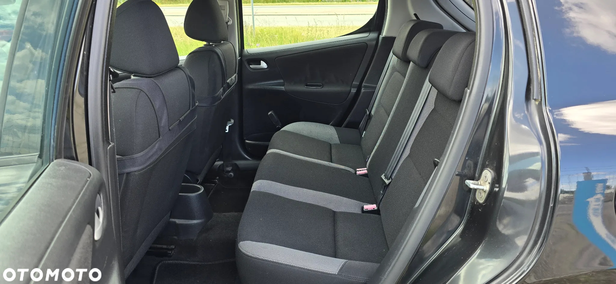 Peugeot 207 1.4 Active - 12