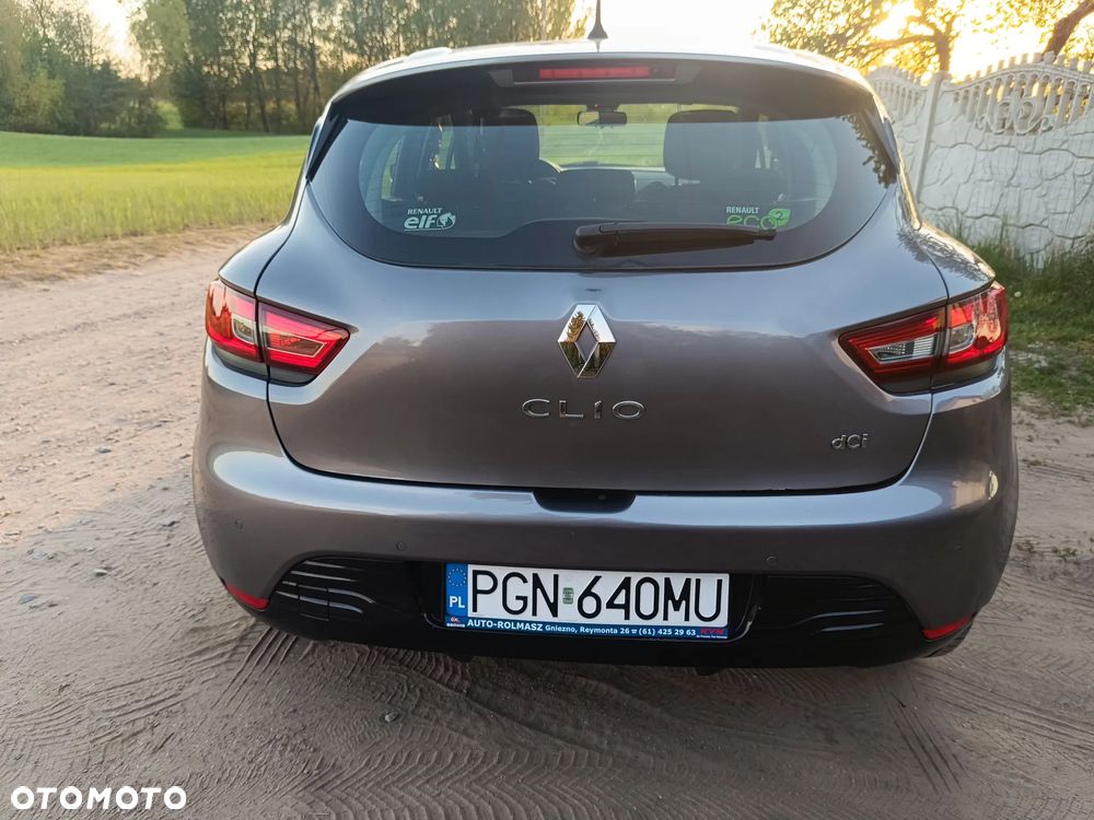 Renault Clio - 9