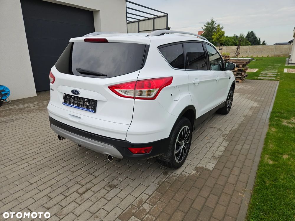 Ford Kuga 2.0 TDCi 4x4 Titanium - 7
