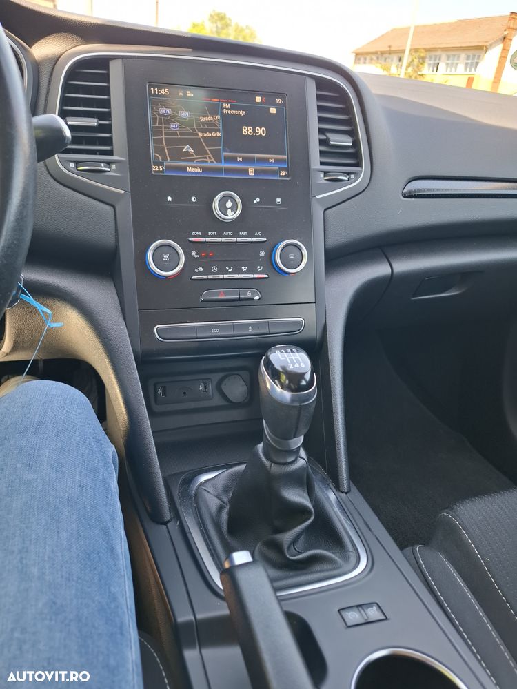 Renault Megane - 9
