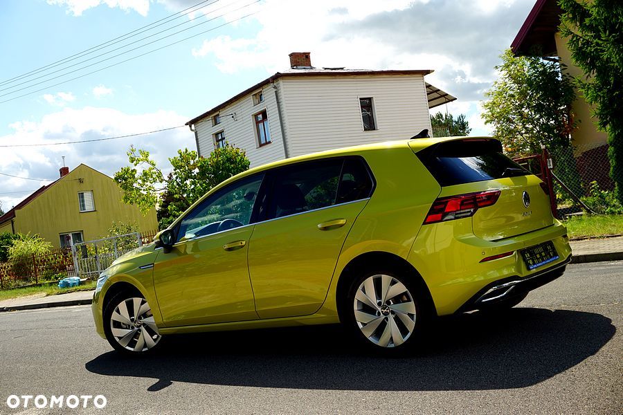 Volkswagen Golf - 7