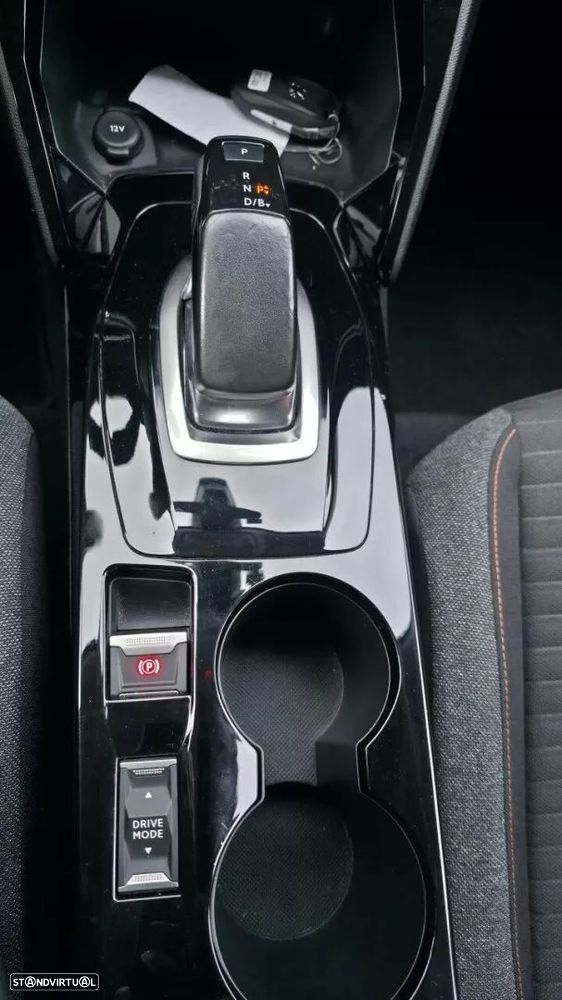 Peugeot e-2008 Active - 23