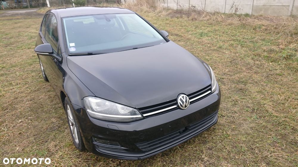 Volkswagen Golf - 20