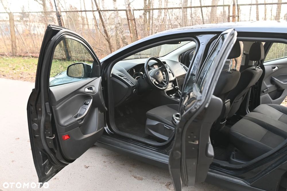 Ford Focus 1.6 Trend - 13