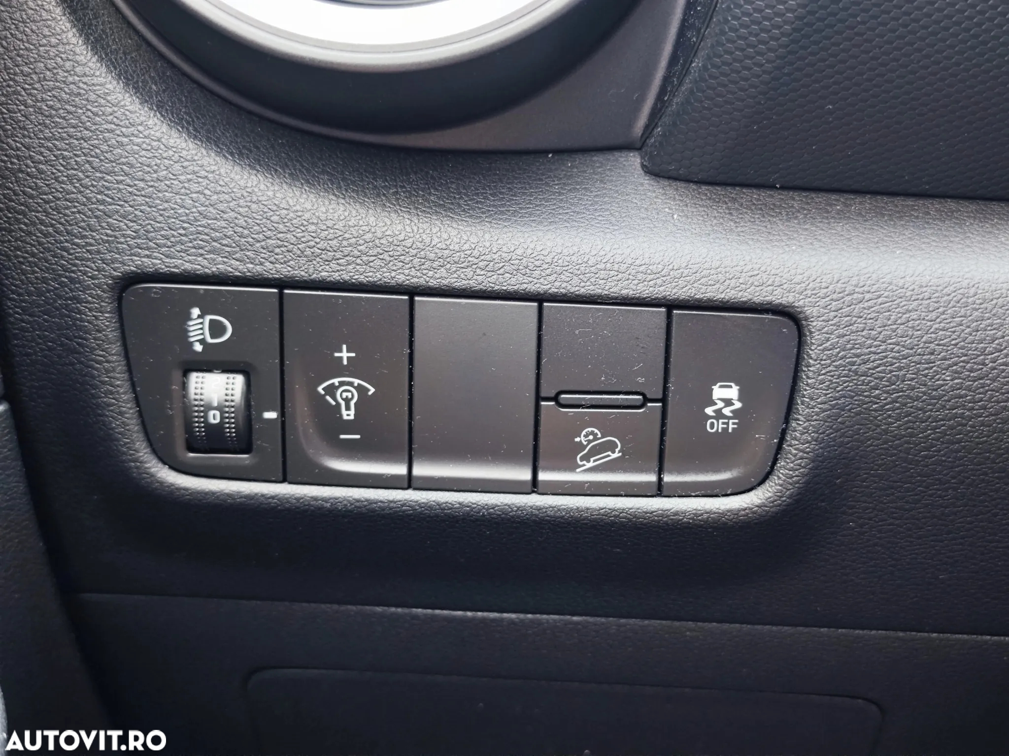 Hyundai KONA 1.0 T-GDI 120 CP 6MT 2WD Comfort - 27