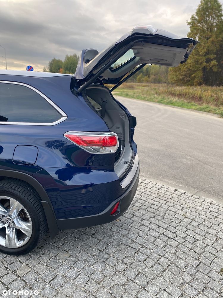 Toyota Highlander - 21