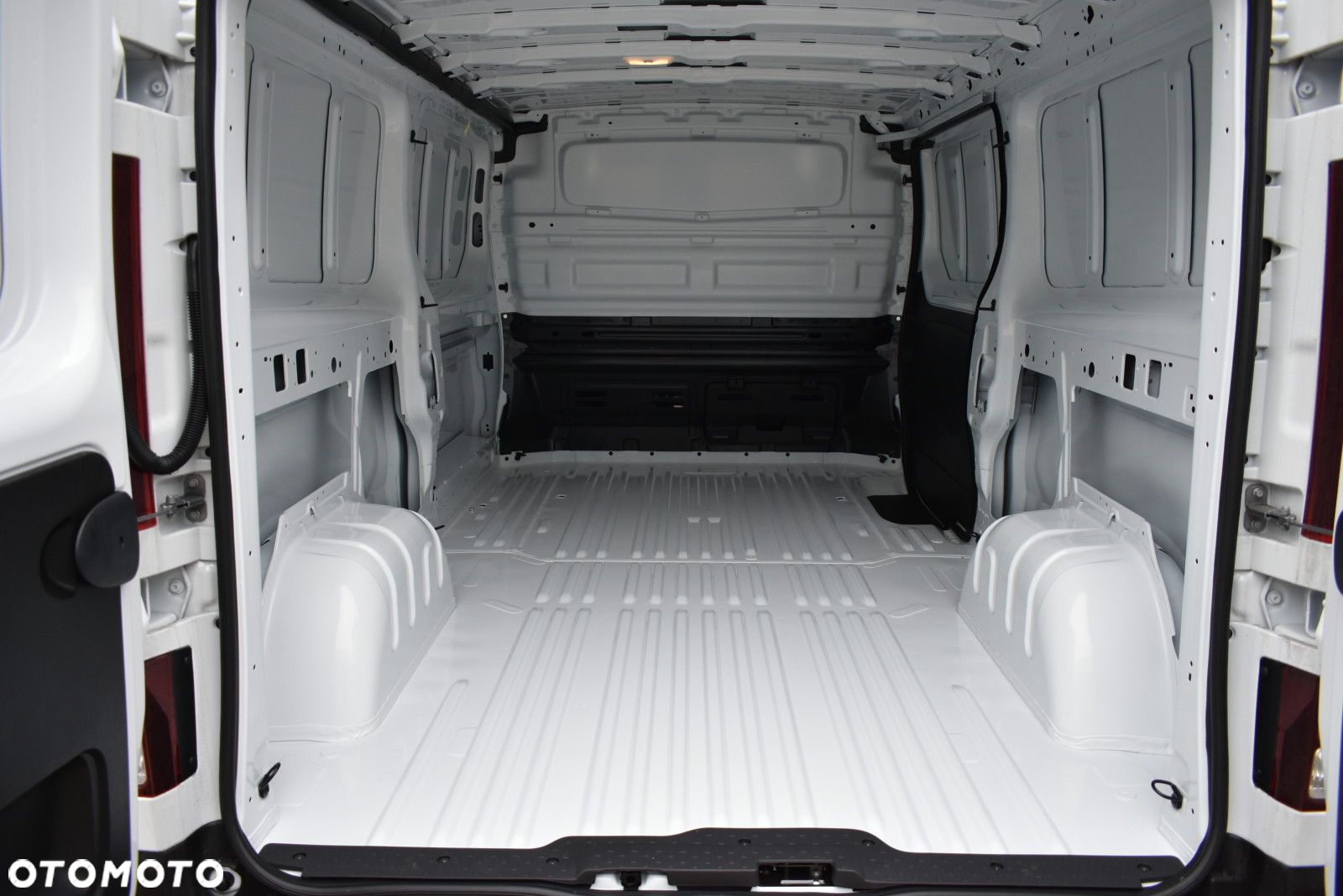 Renault Trafic - 8