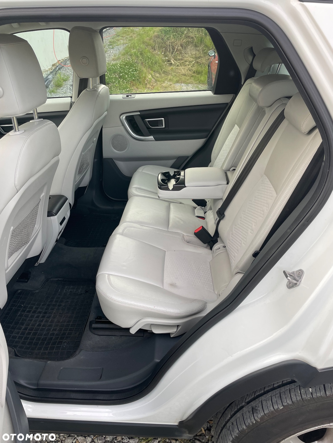 Land Rover Discovery Sport 2.0 TD4 SE - 8