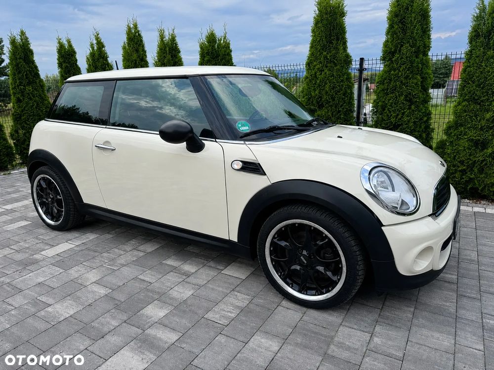 MINI ONE - 3