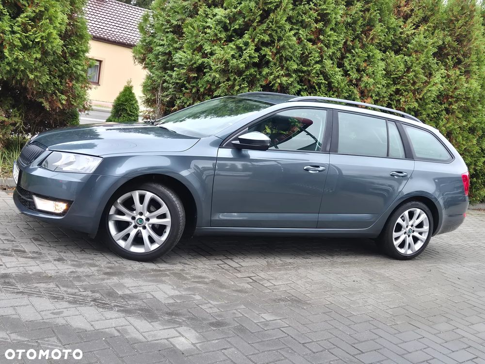 Skoda Octavia 1.6 TDI Edition DSG - 4