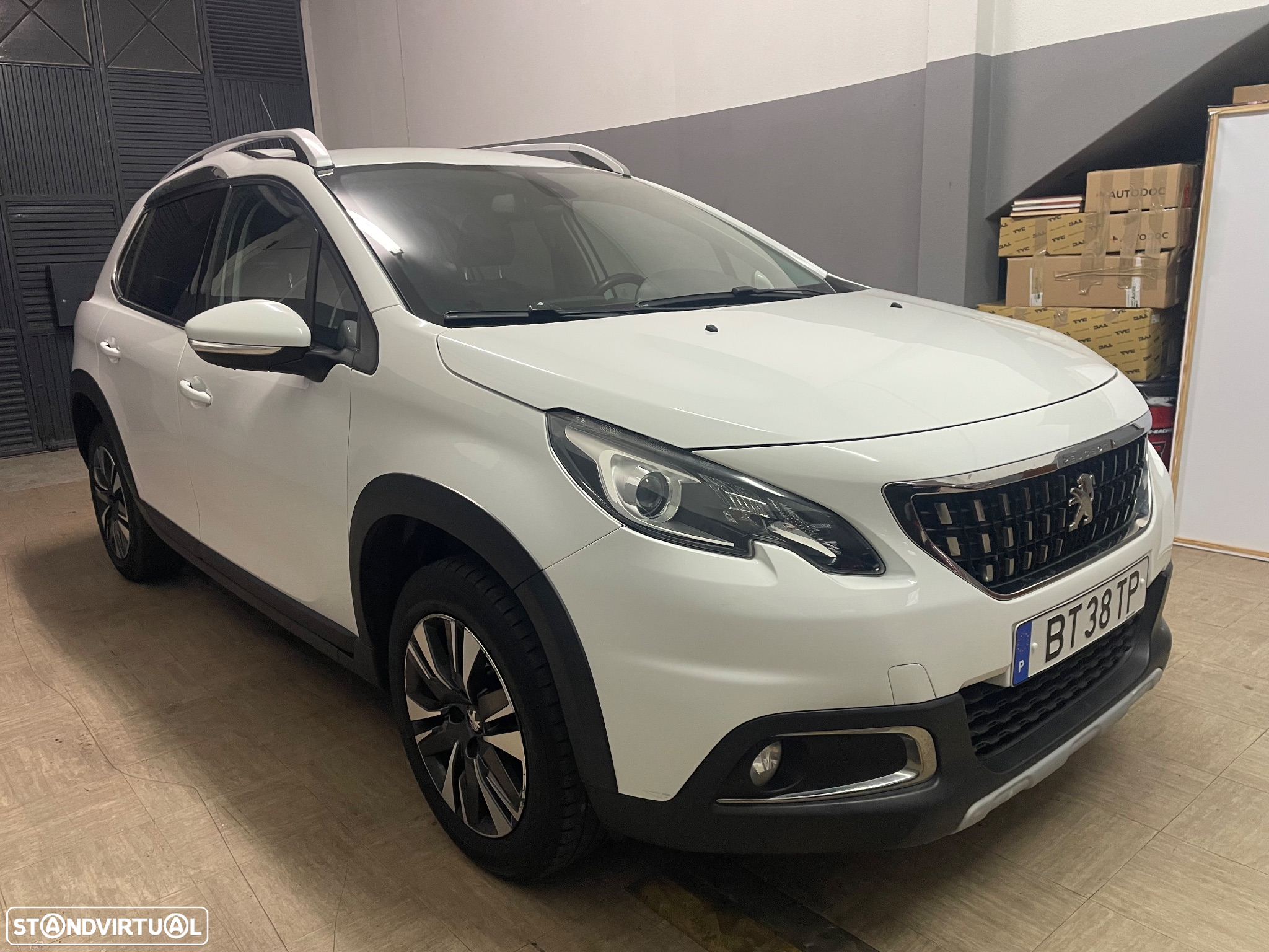 Peugeot 2008 PureTech 110 Stop&Start Allure - 14
