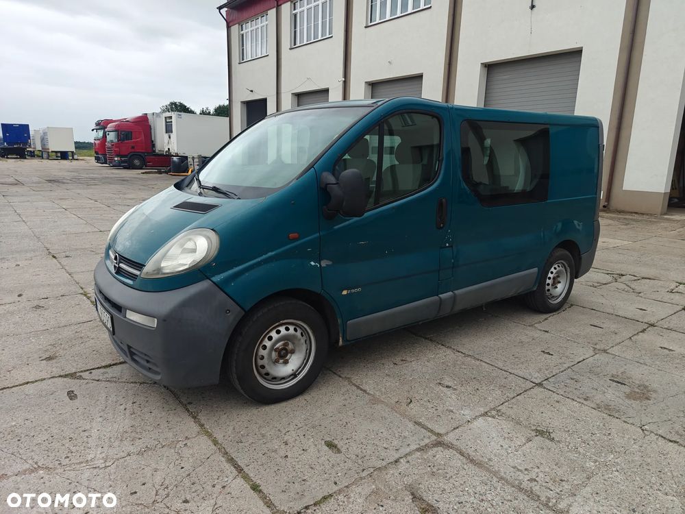 Opel Vivaro - 1