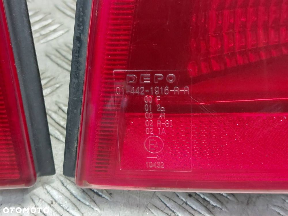 LAMPA LEWY TYŁ + PRAWY TYŁ  OPEL ASTRA G HB 5D - 4