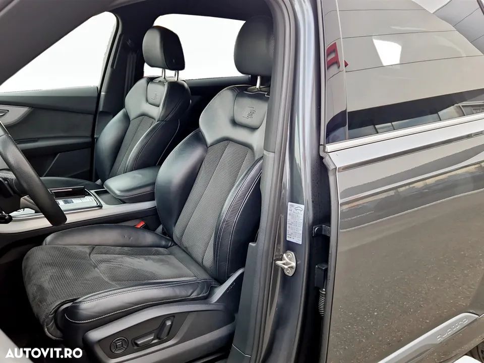 Audi Q7 3.0 50 TDI quattro Tiptronic S Line - 11