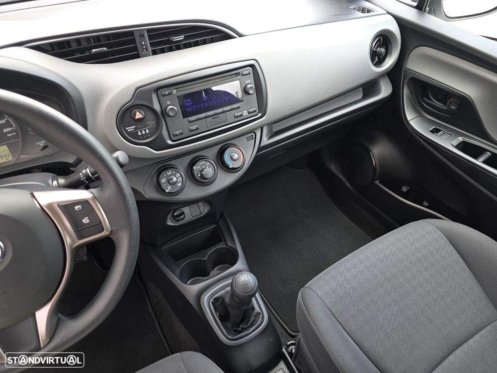 Toyota Yaris 1.0 VVT-i ACtive - 12