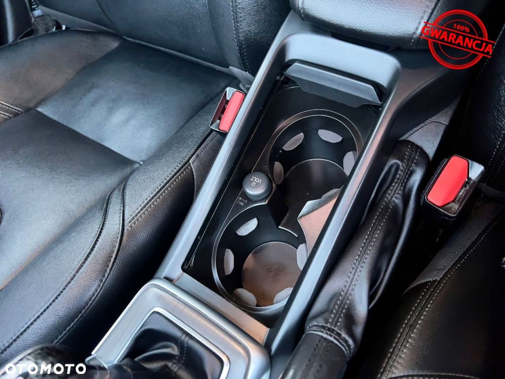 Volvo V40 D4 Summum - 38