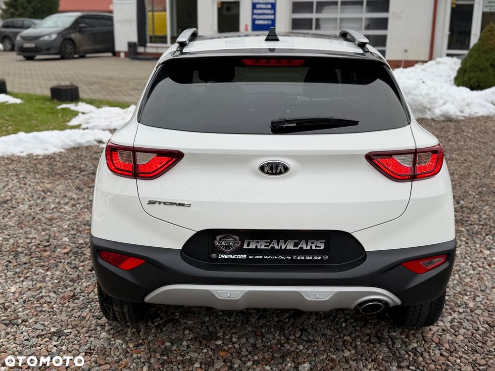 Kia Stonic - 15