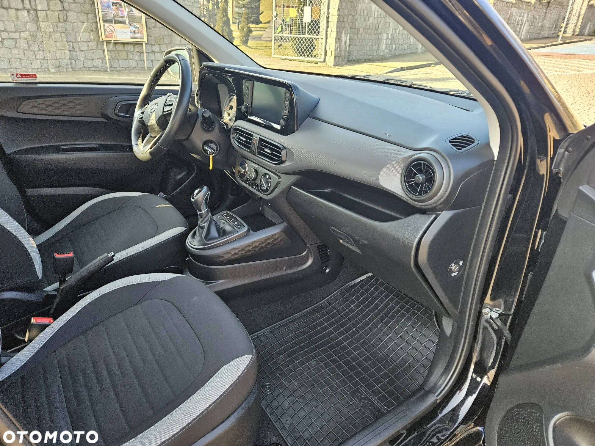 Hyundai i10 1.0 Modern - 12