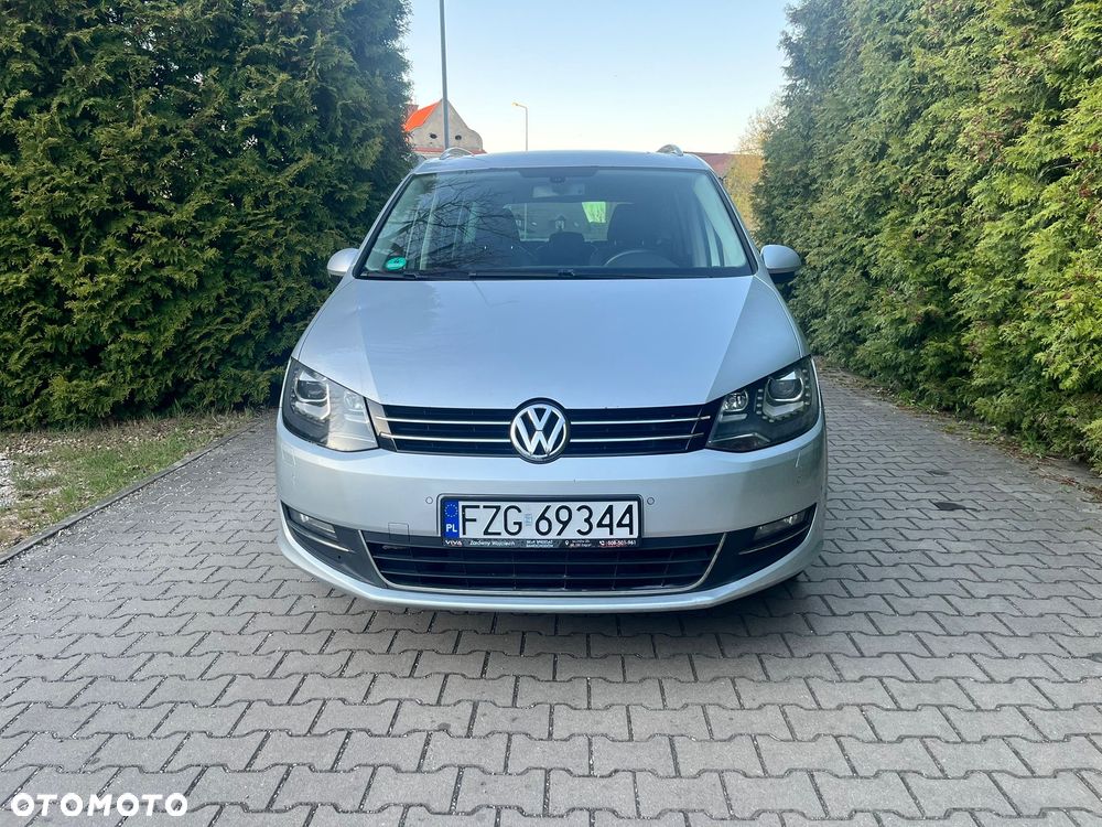 Volkswagen Sharan 2.0 TDI Highline DSG - 2