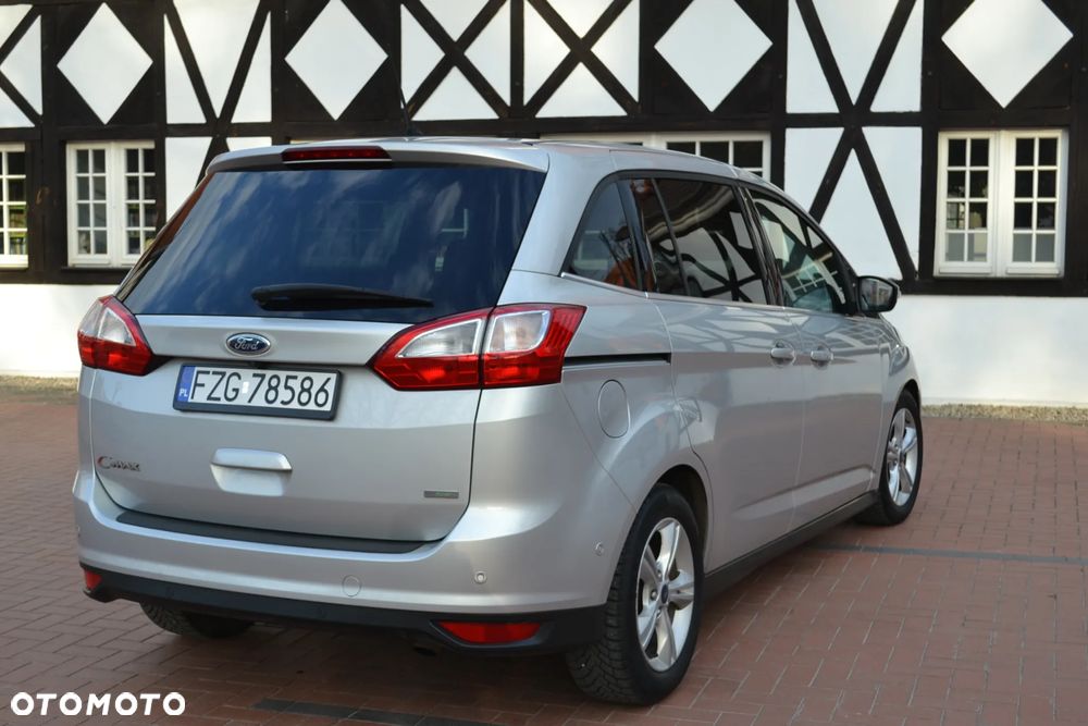 Ford Grand C-MAX - 4