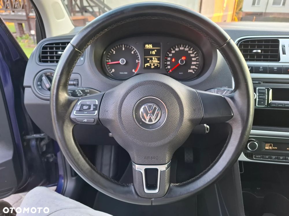 Volkswagen Polo 1.6 TDI MATCH - 36