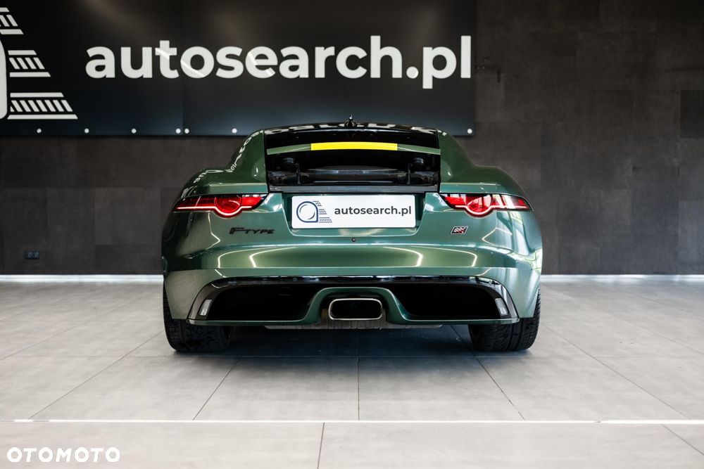 Jaguar F-Type 2.0 Turbo Chequered Flag - 6