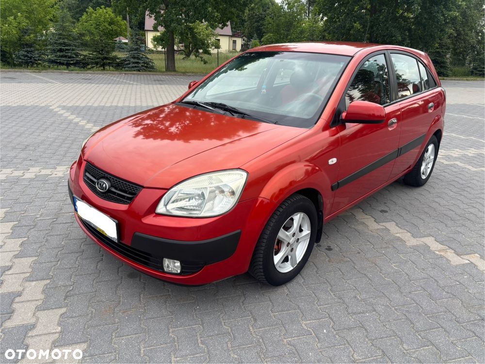 Kia Rio - 20
