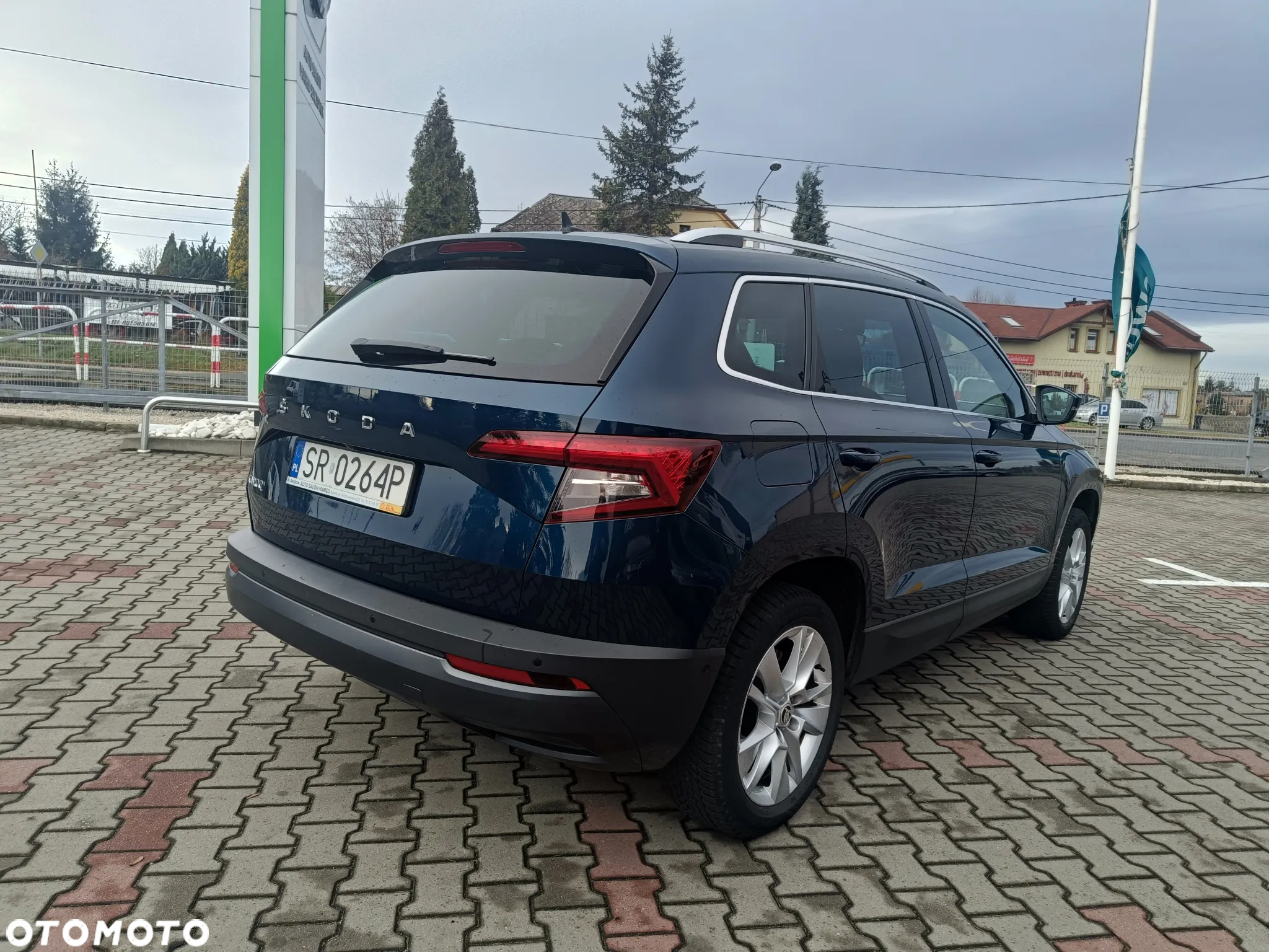 Skoda Karoq 1.5 TSI ACT 4x2 Style DSG - 4